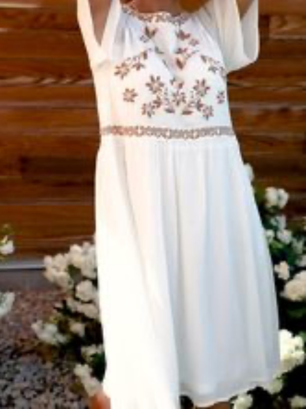 BOHME white rayon boho flutter sleeve dress with tan embroidery Size XS EUC